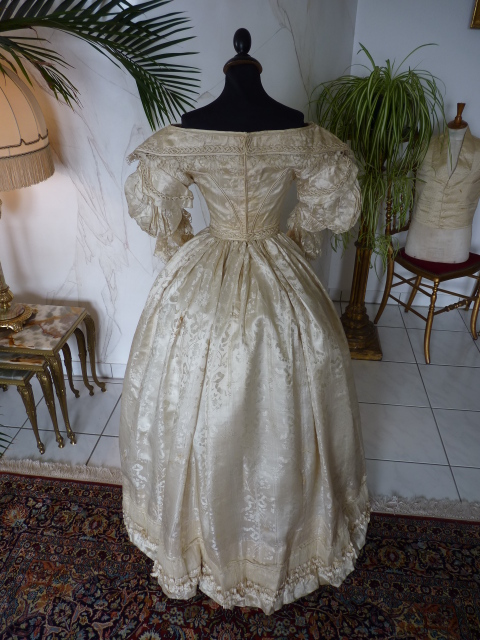 50 romantic period wedding gown 1835