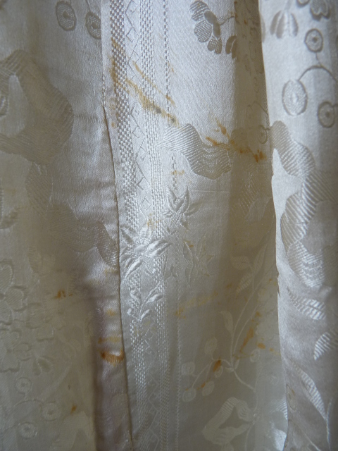 63 antique gown 1835
