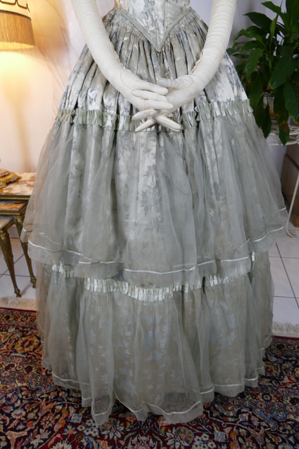 15 antikes Biedermeier Kleid 1837