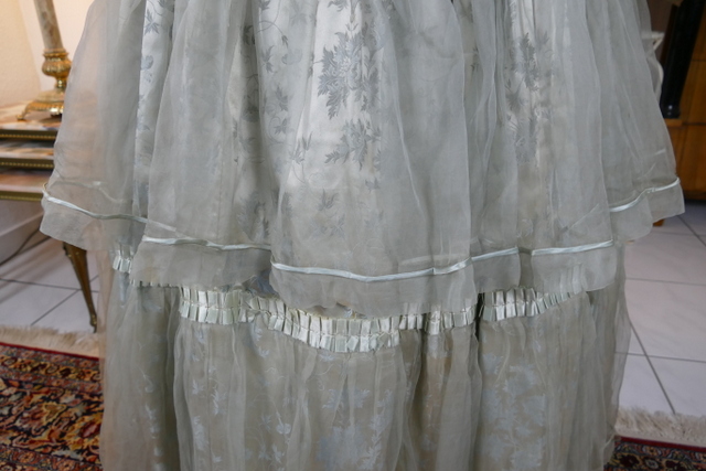9 antikes Biedermeier Kleid 1837