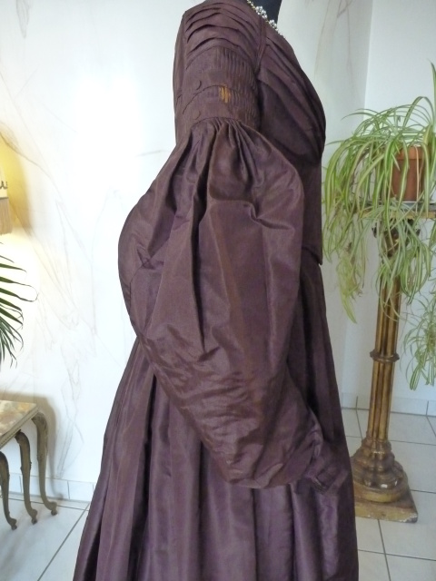 13 antique romantic period gown 1837