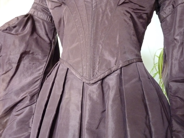 7 antique romantic period gown 1837