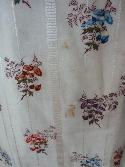 204 antique romantic period dress 1839