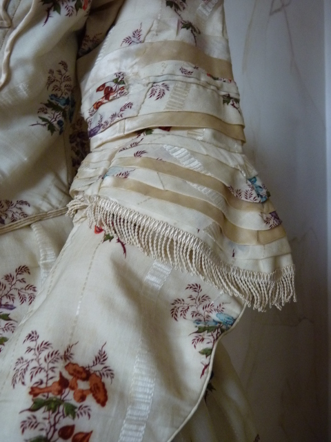 34 antique romantic period dress 1839
