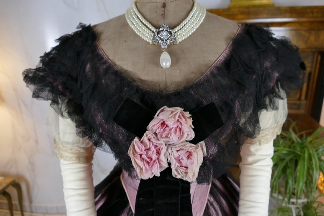 1 antique crinoline ball gown 1855