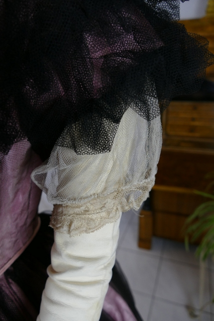 11 antique crinoline ball gown 1855