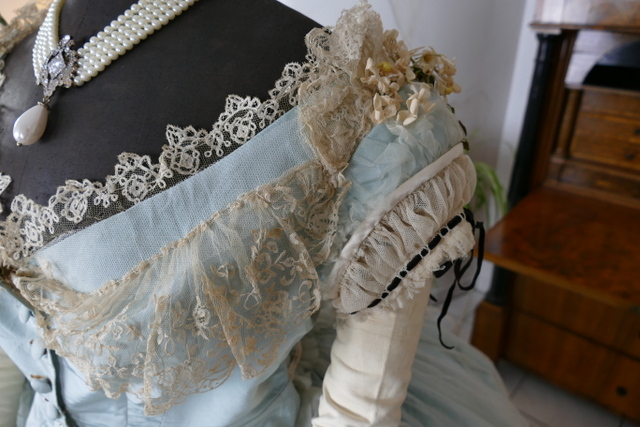 12 antique victorian ball gown 1859