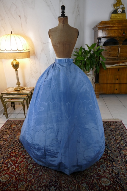 219 antique ball gown 1864