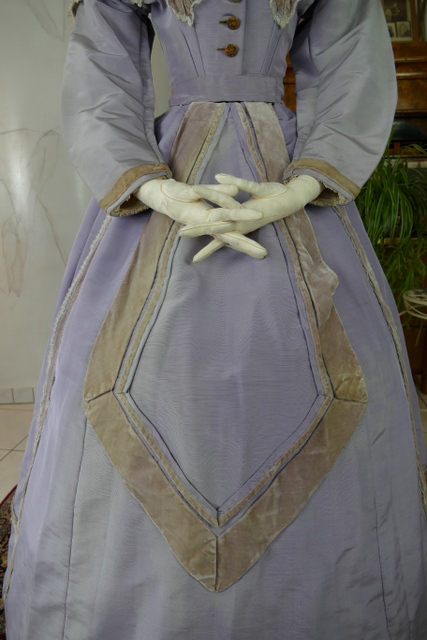15 antique reception gown 1866