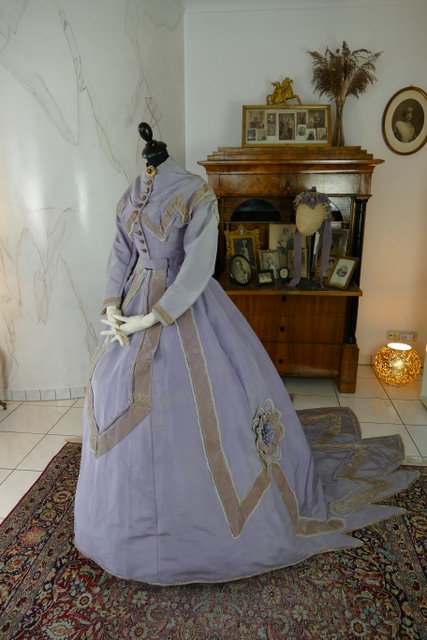 18 antique reception gown 1866