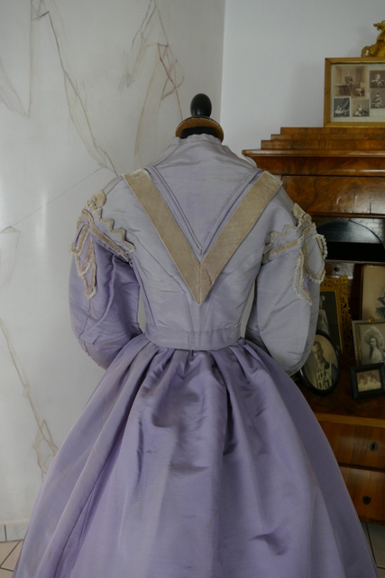 28 antique reception gown 1866