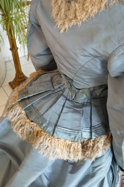 17 antique reception gown 1865