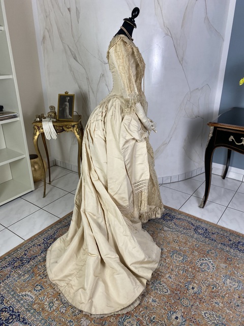30 antique wedding dress 1878