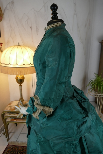 18 antique princess Bustle dress 1878