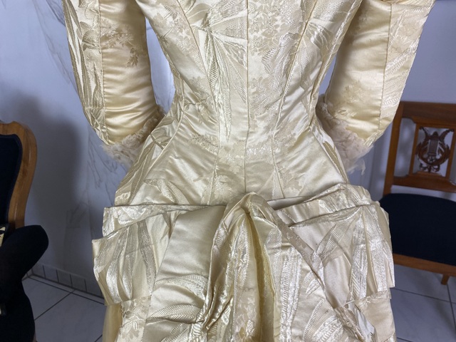 19 antique wedding dress 1879