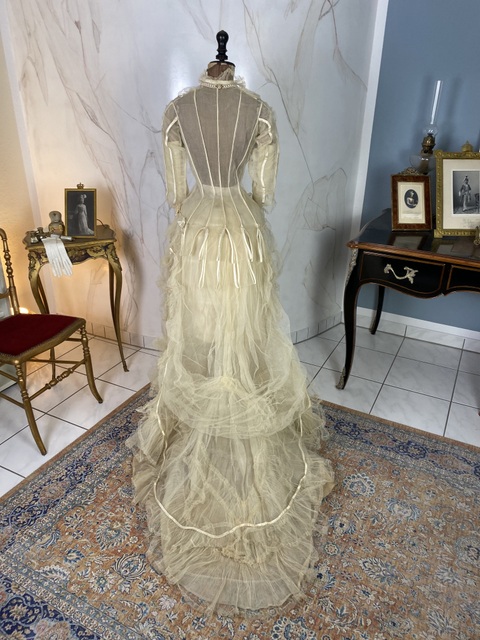 20 antique wedding dress 1879