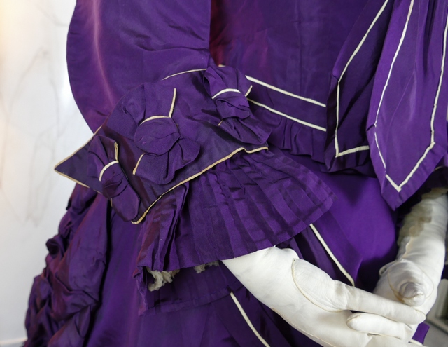 15 antique bustle dress 1874