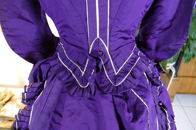 30 antique bustle dress 1874
