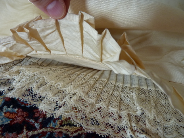 26 antique wedding gown 1874