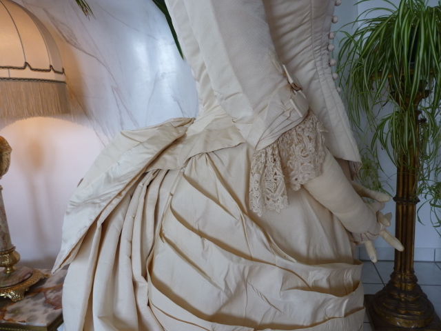 40 antique wedding gown 1874
