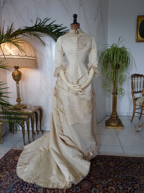 44 antique wedding gown 1874