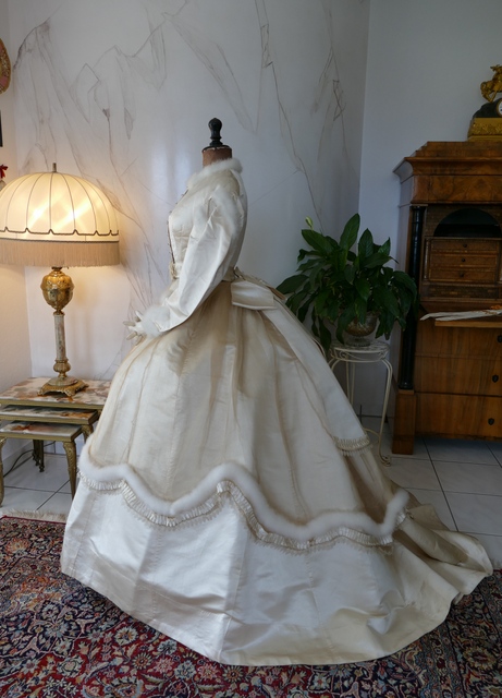 15 antique wedding dress 1876