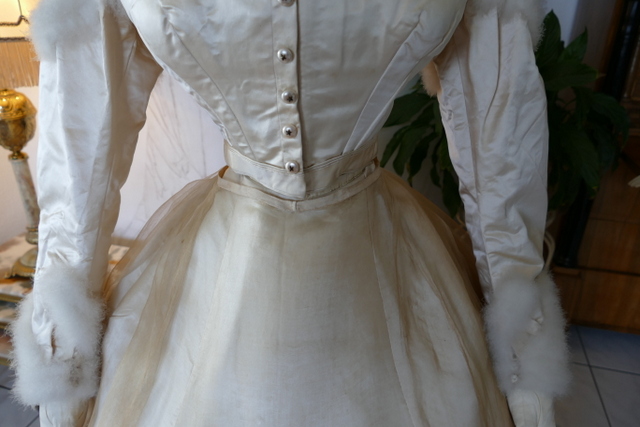 40 antique wedding dress 1876