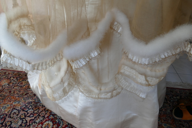 49 antique wedding dress 1876