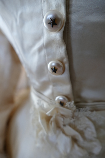 6a antique wedding dress 1876