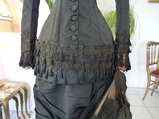 7 antique mourning dress 1879