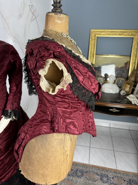 13 antique bustle dress 1880