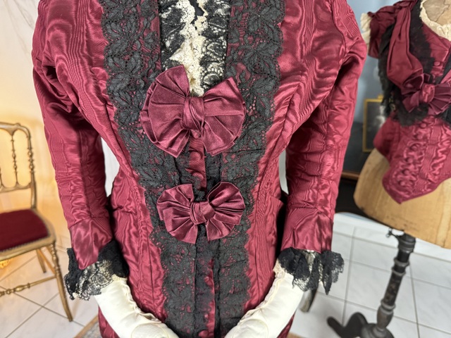 15 antique bustle dress 1880