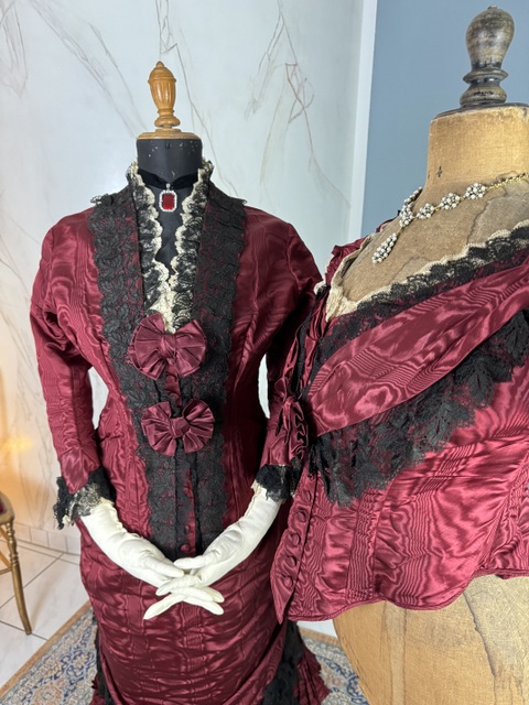 4 antique bustle dress 1880