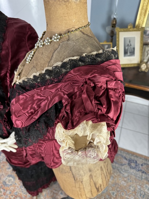 9 antique bustle dress 1880