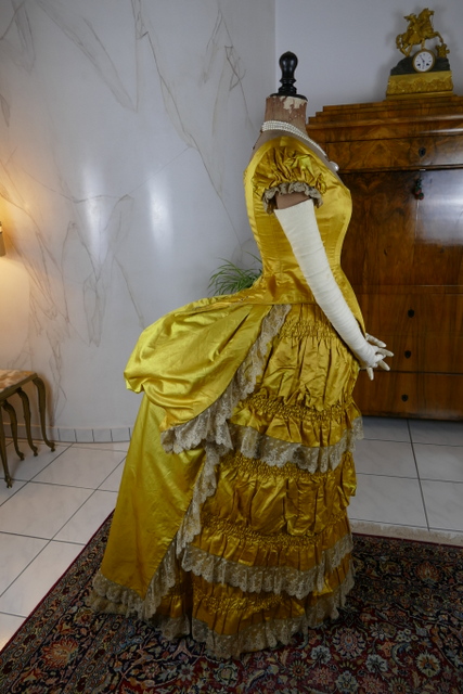 31 antique bustle dress 1882