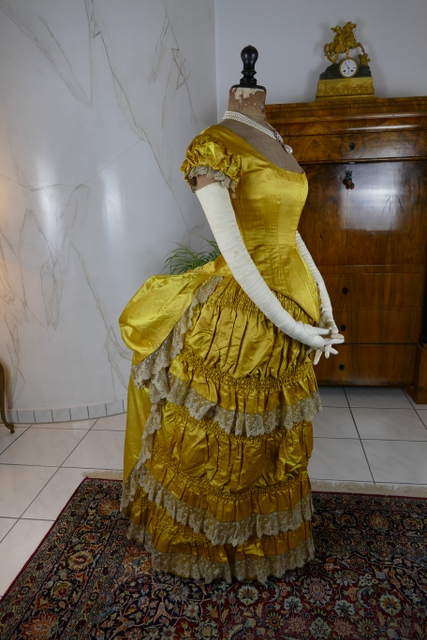 36 antique bustle dress 1882