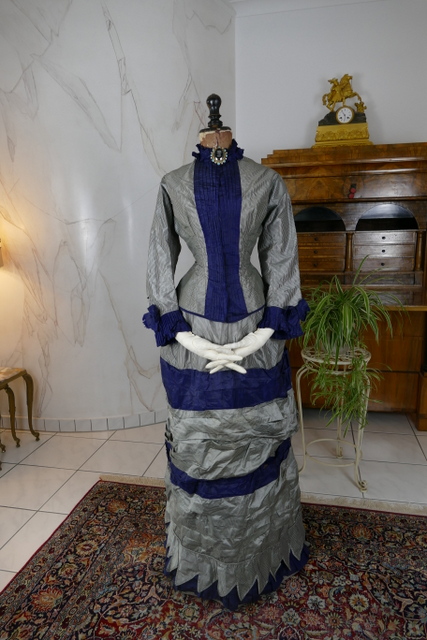 9 antique bustle dress 1884