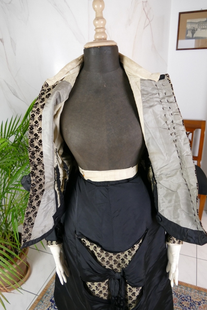 30 antique bustle dress Savarre 1885