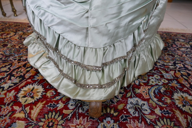 12 antique evening gown 1889