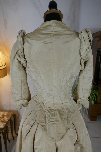 27 antique bustle dress 1880