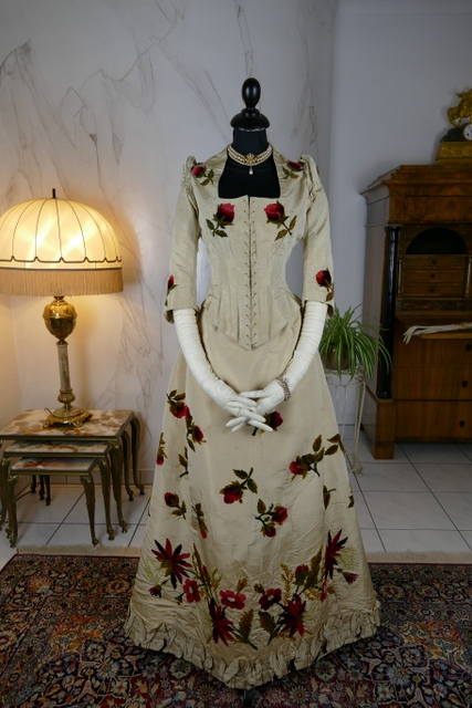 antique bustle dress 1880