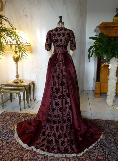 22 antique bustle gown 1884