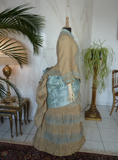 44 antique bustle dress 1884