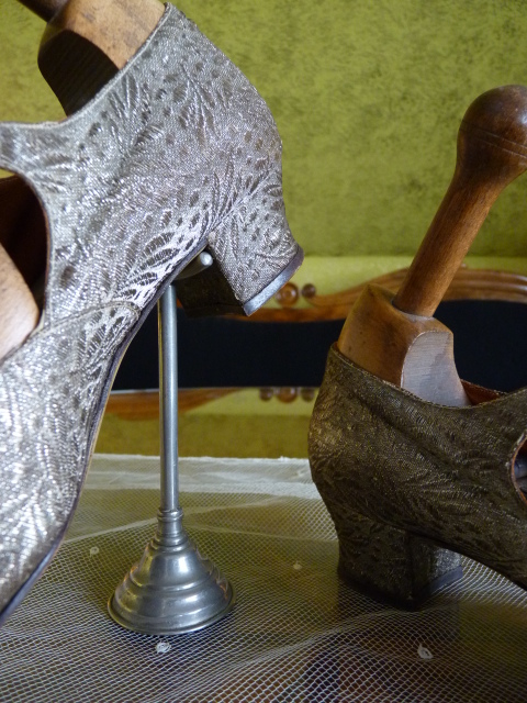 14 antique flapper shoes 1920