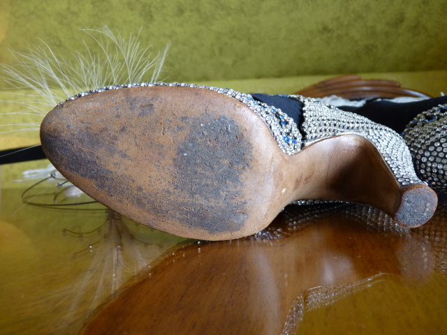 101 antique rhinestone shoes 1920