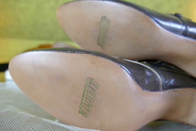 10b antique business shoes 1927