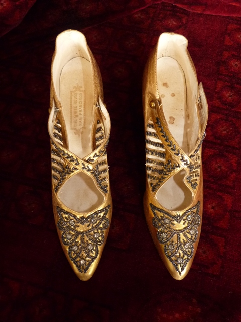 antique shoes, shoes 1920, flapper shoes, antique dress, golden shoes, antique gown, 1920, 20s