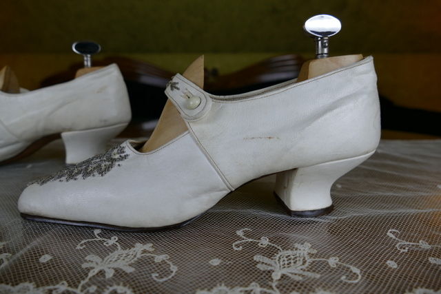 10 antique wedding shoes 1904