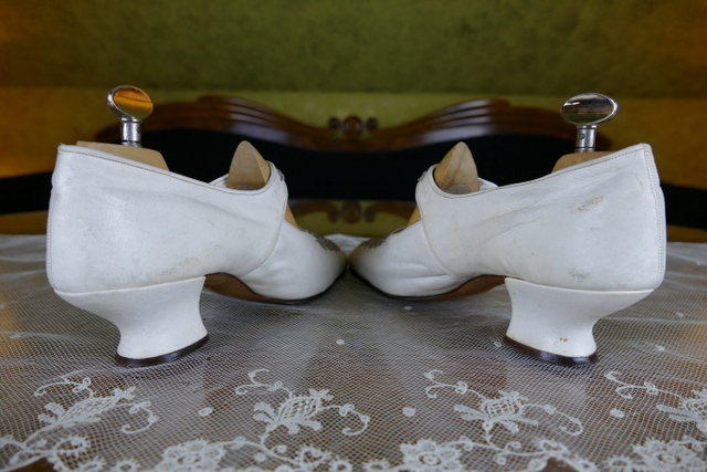 18 antique wedding shoes 1904