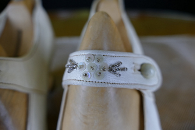 4 antique wedding shoes 1904